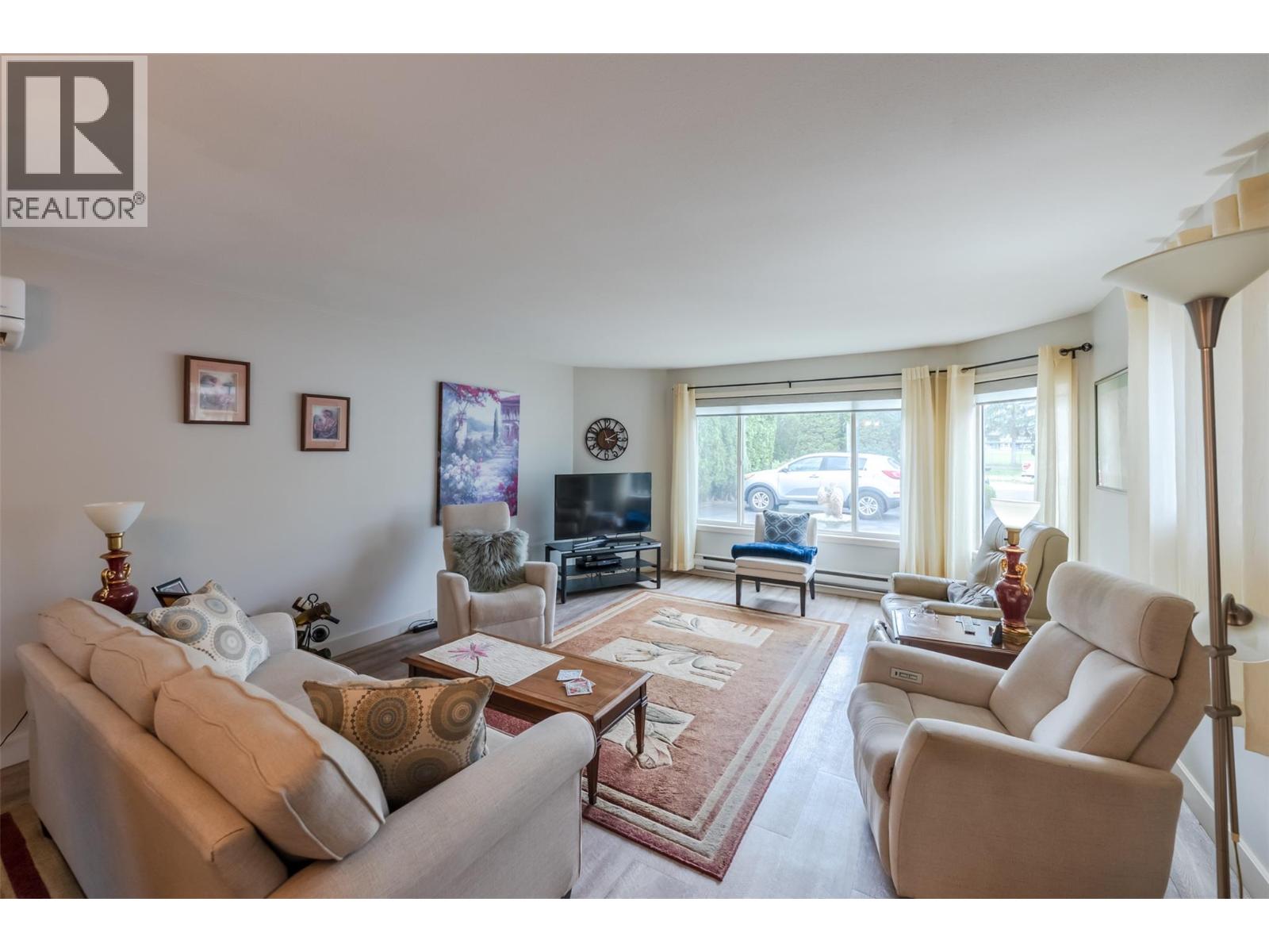 800 Merlot Avenue Unit# 2, Oliver, British Columbia  V0H 1T4 - Photo 6 - 10385571