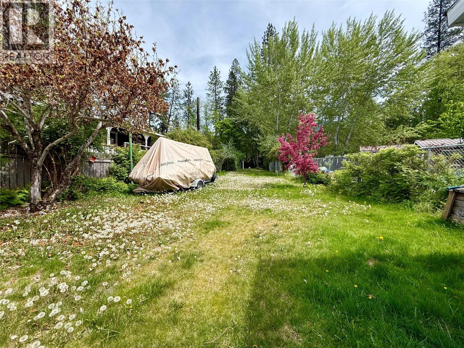 189 Alpine Road, Christina Lake, British Columbia  V0H 1E1 - Photo 12 - 10386446
