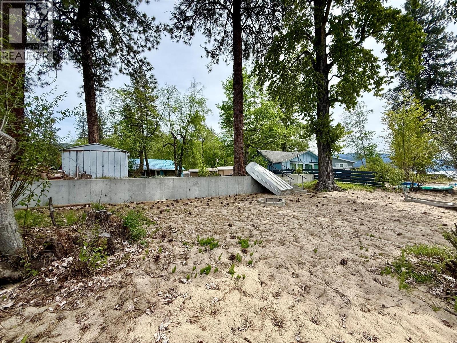 189 Alpine Road, Christina Lake, British Columbia  V0H 1E1 - Photo 21 - 10386446