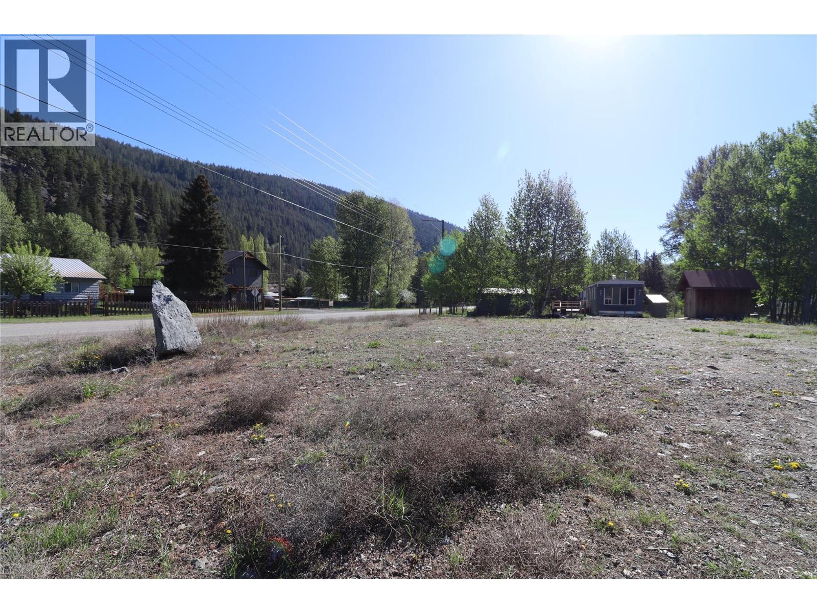 1881 Main Street, Coalmont-Tulameen, British Columbia  V0X 1G0 - Photo 2 - 10386613