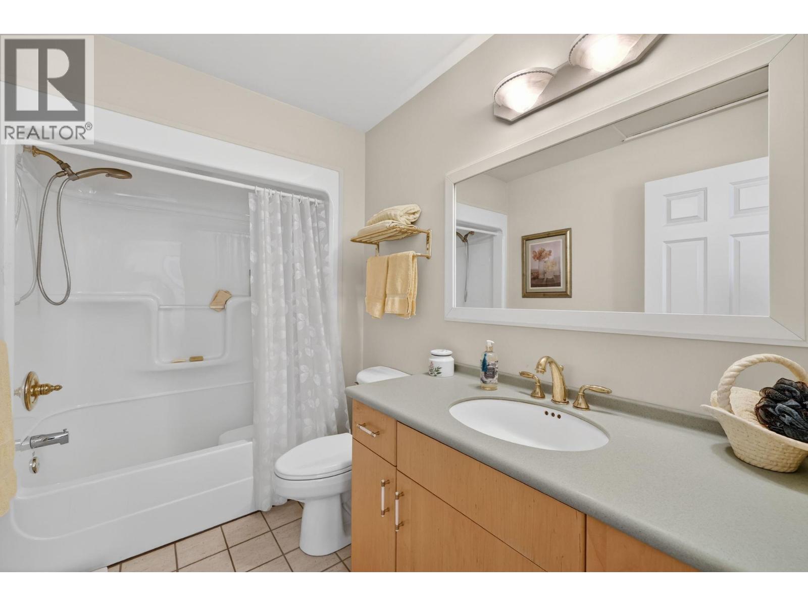 6226 Heighway Lane, Peachland, British Columbia  V0H 1X7 - Photo 24 - 10386568
