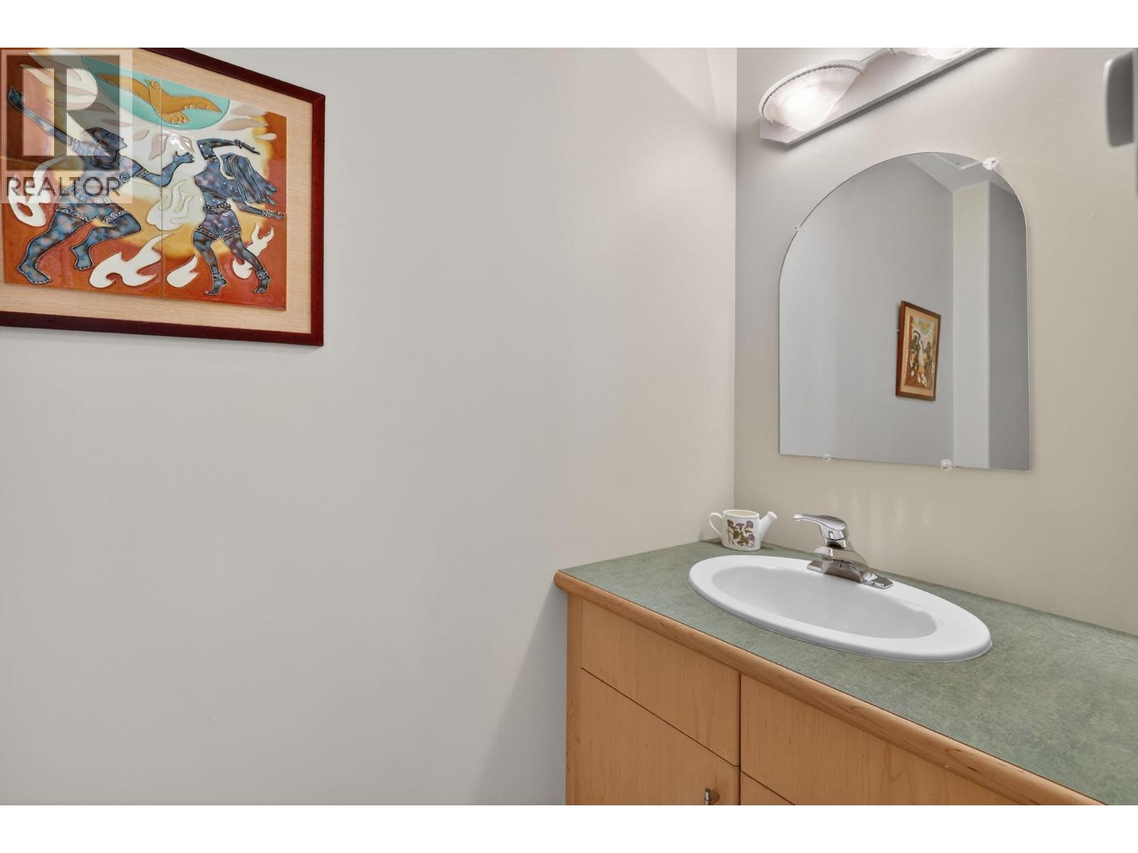 6226 Heighway Lane, Peachland, British Columbia  V0H 1X7 - Photo 50 - 10386568