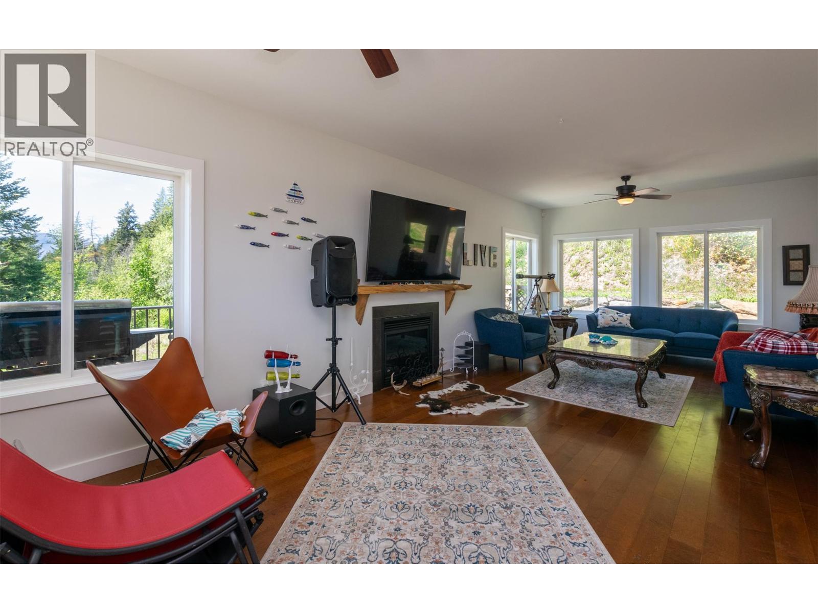4317 Leopold Road, Scotch Creek, British Columbia  V0E 1M5 - Photo 18 - 10386292