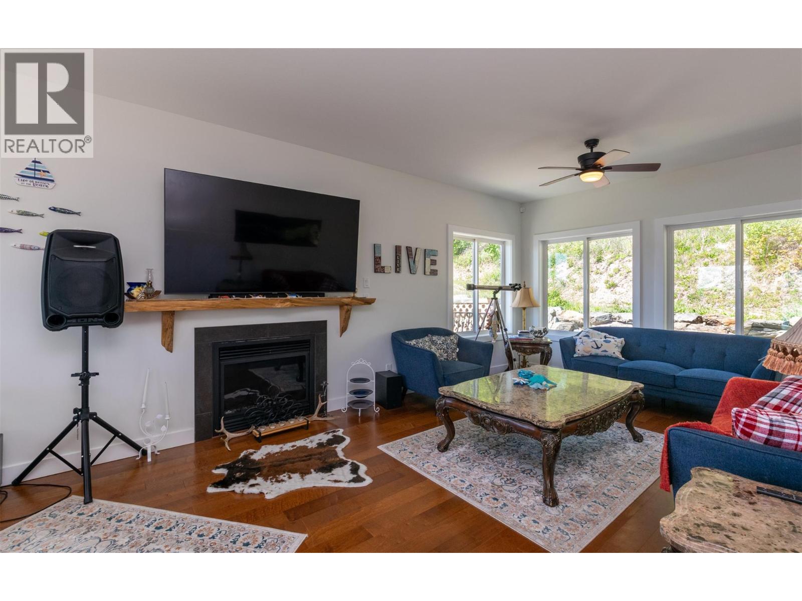 4317 Leopold Road, Scotch Creek, British Columbia  V0E 1M5 - Photo 19 - 10386292