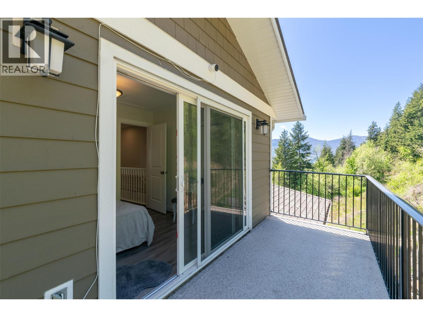 4317 Leopold Road, Scotch Creek, British Columbia  V0E 1M5 - Photo 38 - 10386292