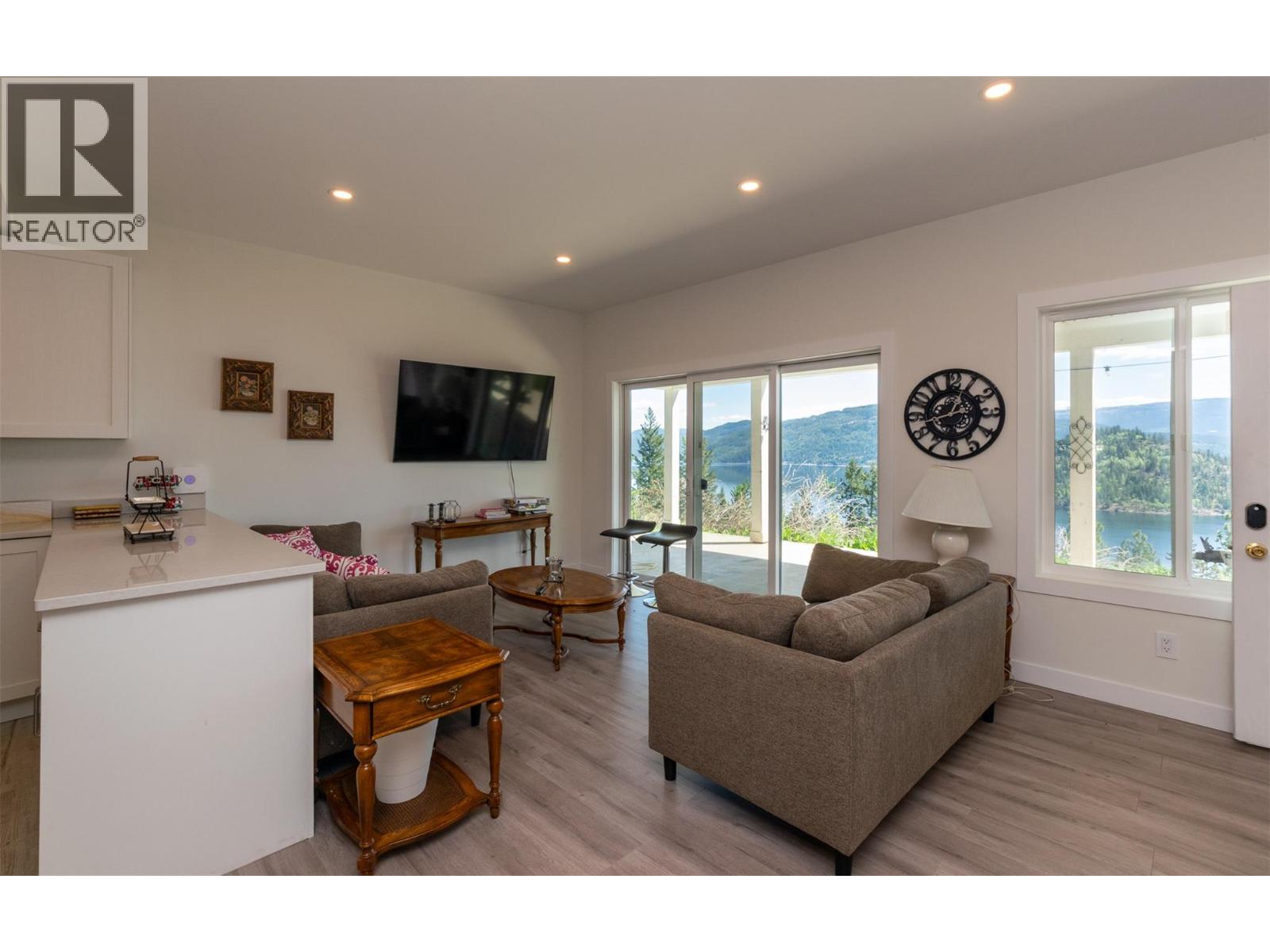 4317 Leopold Road, Scotch Creek, British Columbia  V0E 1M5 - Photo 44 - 10386292