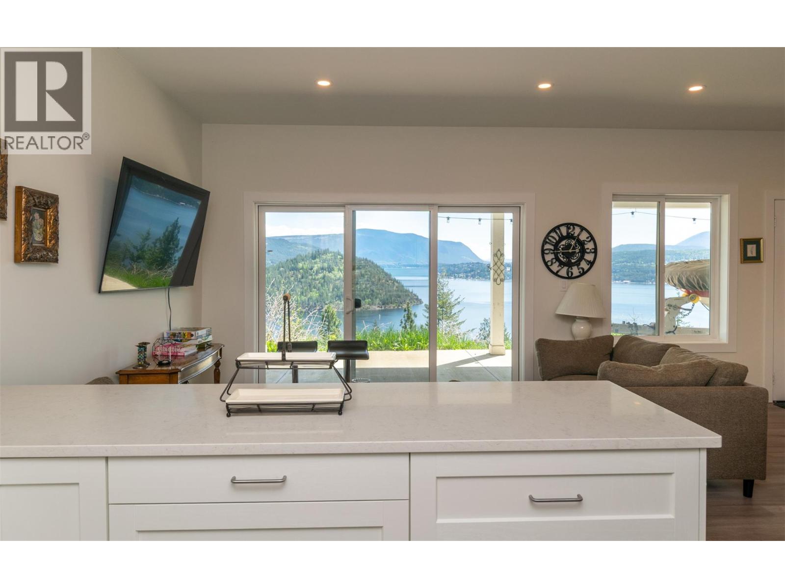 4317 Leopold Road, Scotch Creek, British Columbia  V0E 1M5 - Photo 52 - 10386292