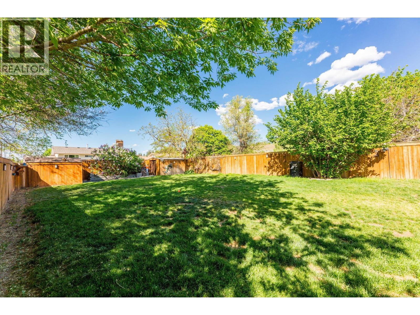 2946 Springfield Road, Kelowna, British Columbia  V1X 4N7 - Photo 36 - 10386516