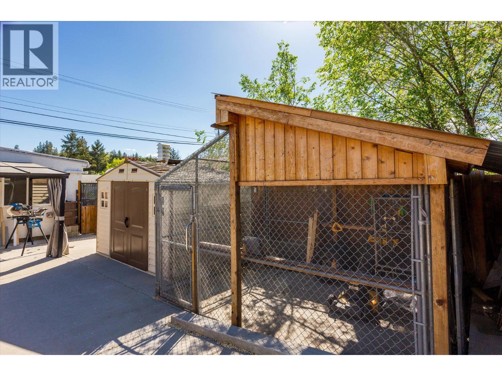 2946 Springfield Road, Kelowna, British Columbia  V1X 4N7 - Photo 42 - 10386516