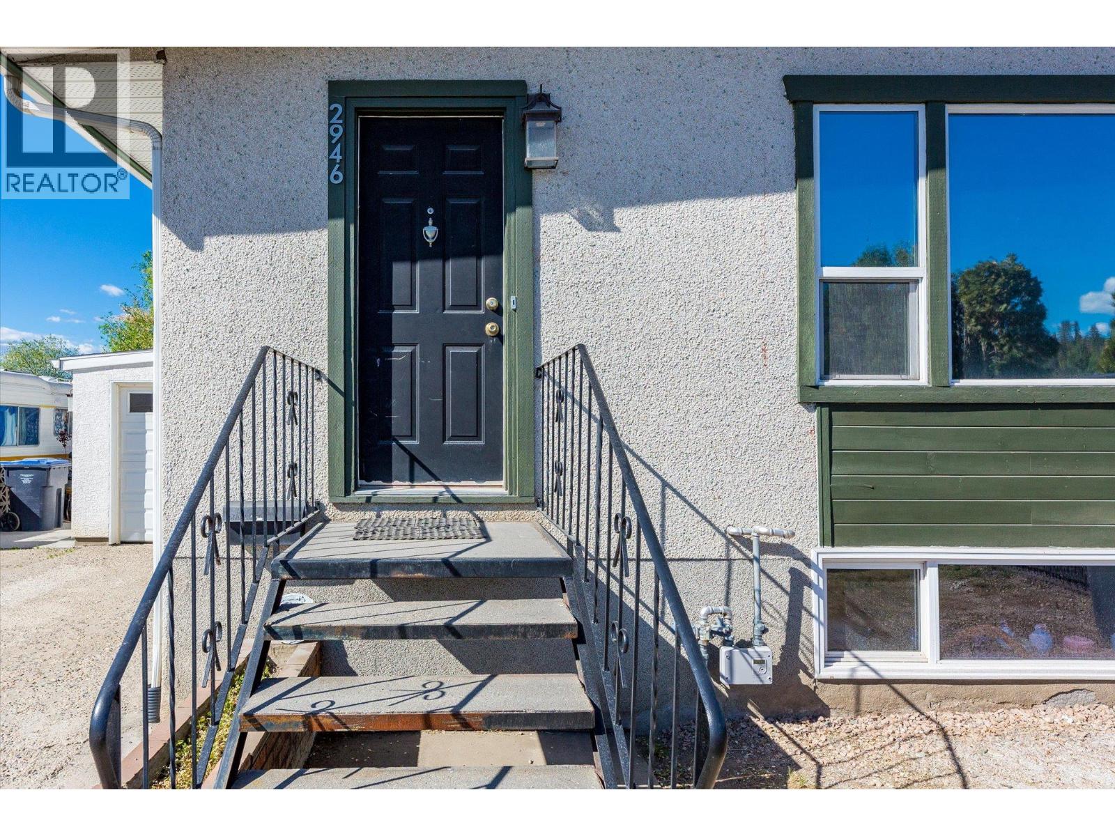 2946 Springfield Road, Kelowna, British Columbia  V1X 4N7 - Photo 8 - 10386516