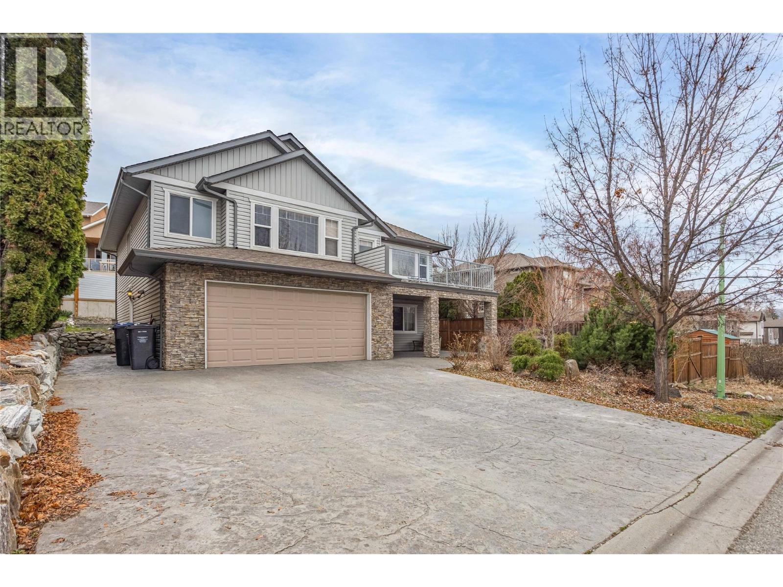 607 Lefevere Avenue, Kelowna, British Columbia  V1W 5G7 - Photo 2 - 10386444