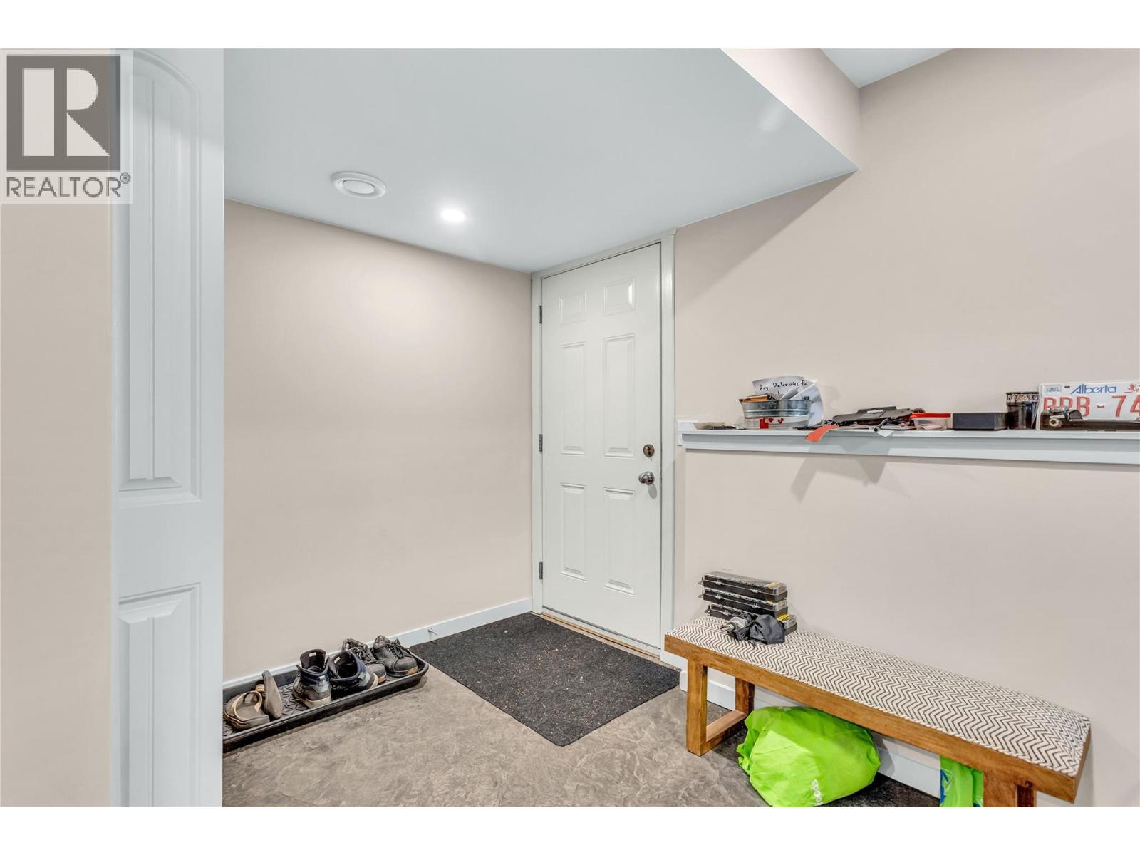 607 Lefevere Avenue, Kelowna, British Columbia  V1W 5G7 - Photo 42 - 10386444