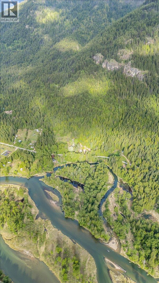 4421 Slocan River Road, Winlaw, British Columbia  V0G 2J0 - Photo 15 - 10385949