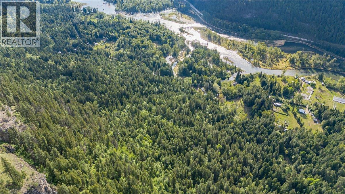 4421 Slocan River Road, Winlaw, British Columbia  V0G 2J0 - Photo 17 - 10385949
