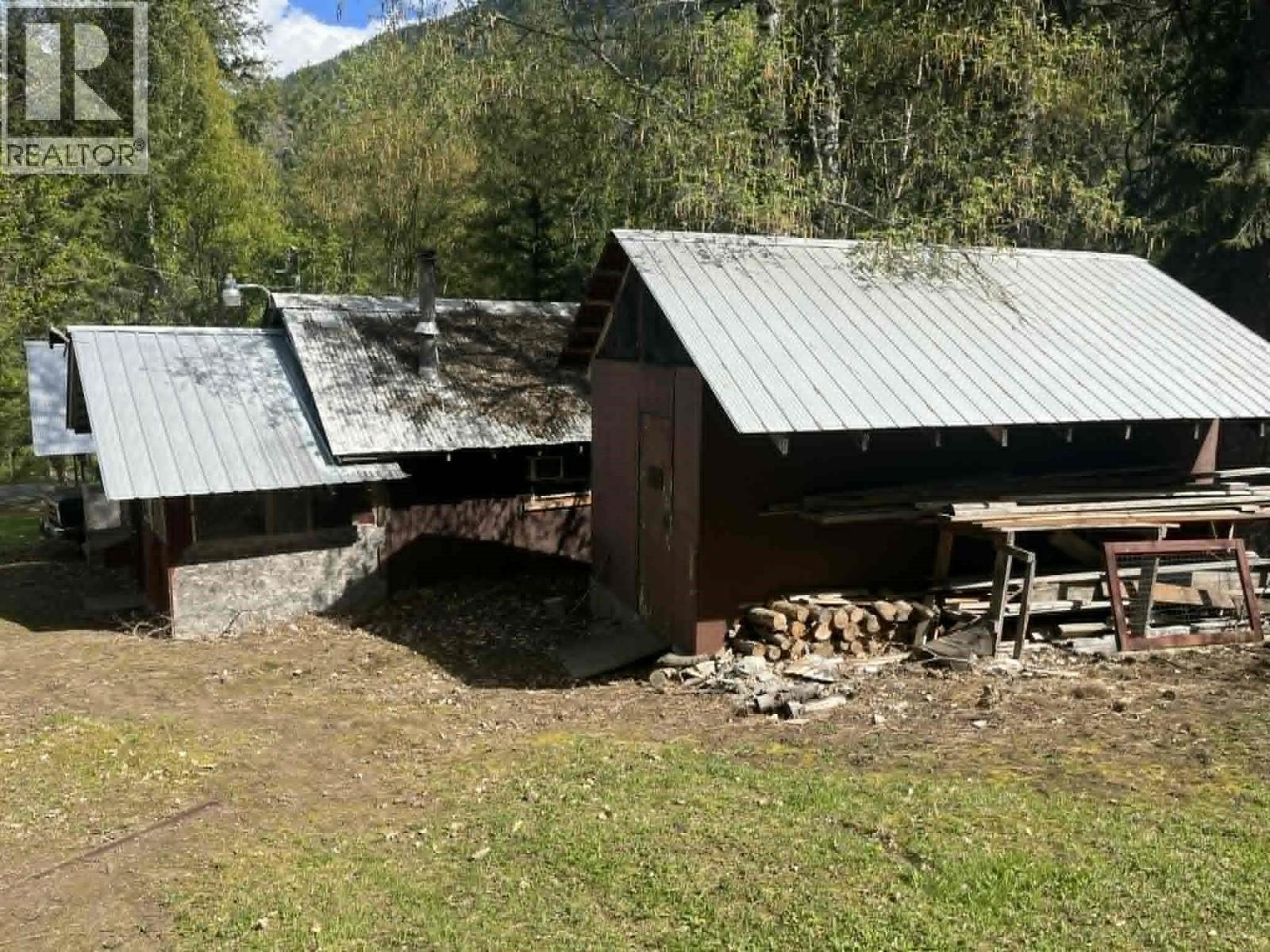 4421 Slocan River Road, Winlaw, British Columbia  V0G 2J0 - Photo 44 - 10385949