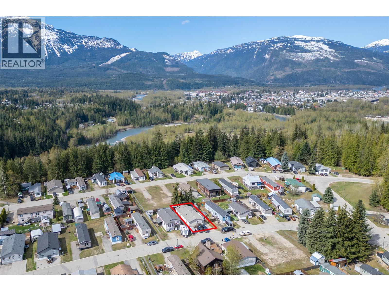 39 Johnson Way, Revelstoke, British Columbia  V0E 2S0 - Photo 7 - 10385925