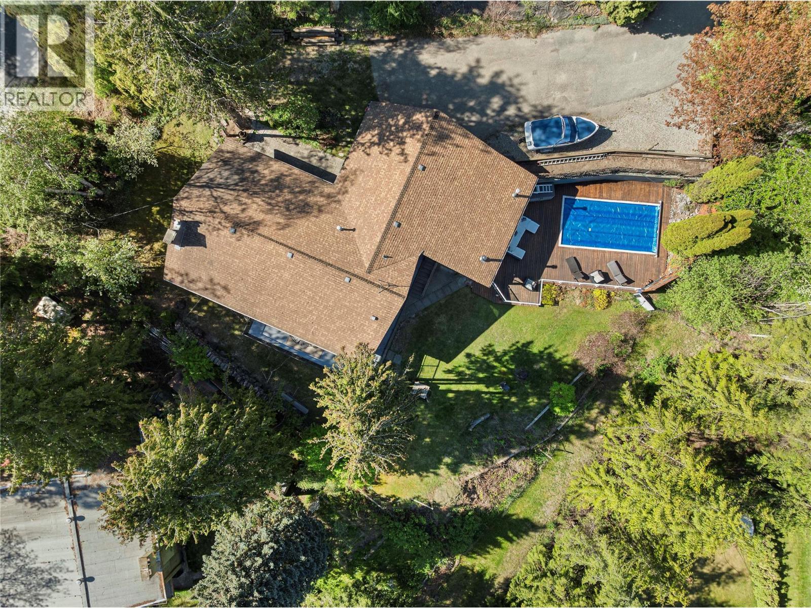 2499 Ridgeview Place, blind bay, British Columbia