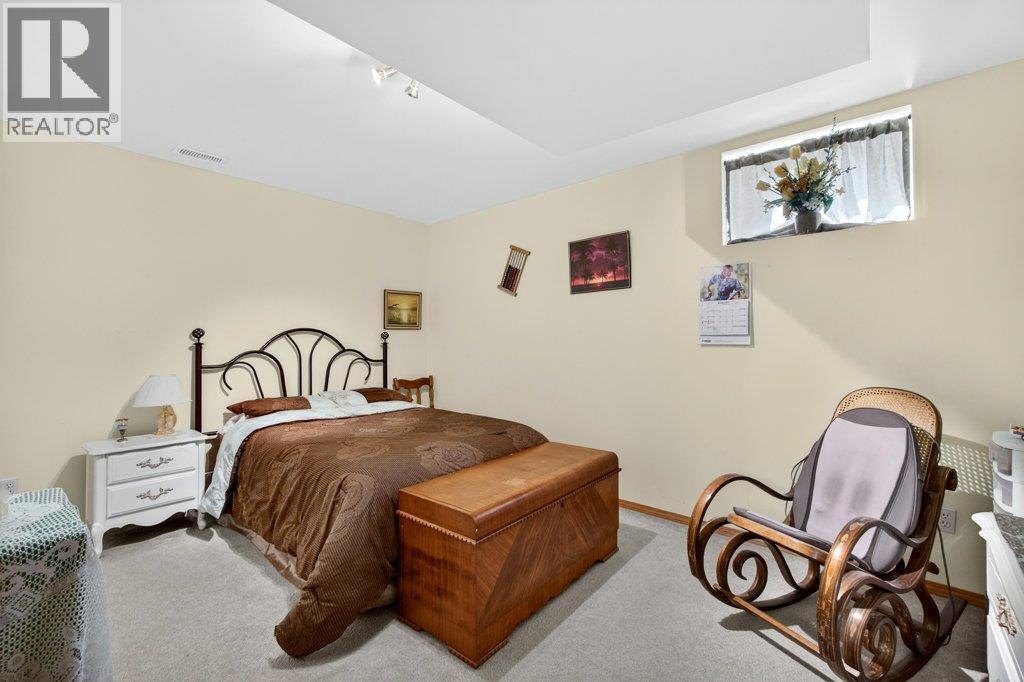 416 27 Street Se, Salmon Arm, British Columbia  V1E 1K7 - Photo 42 - 10386555