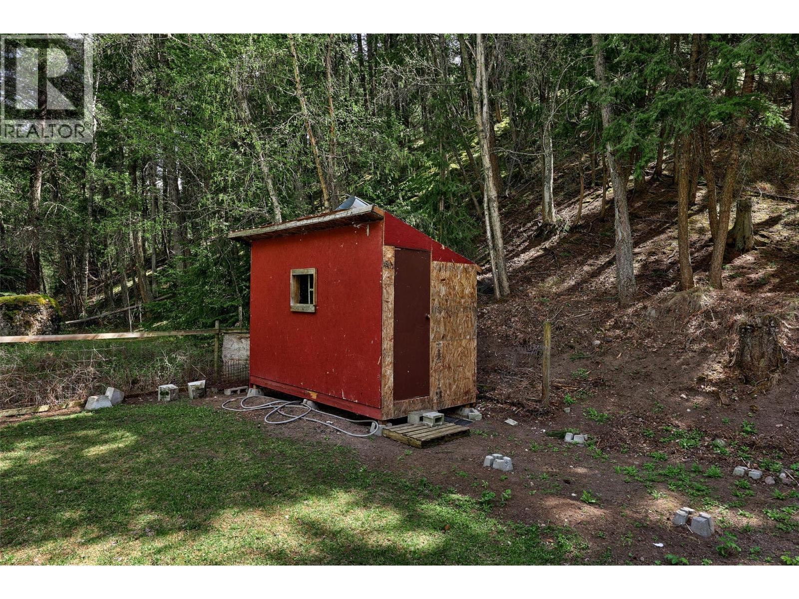 9792 Meadow Road, Kamloops, British Columbia  V0K 2J0 - Photo 42 - 10381250