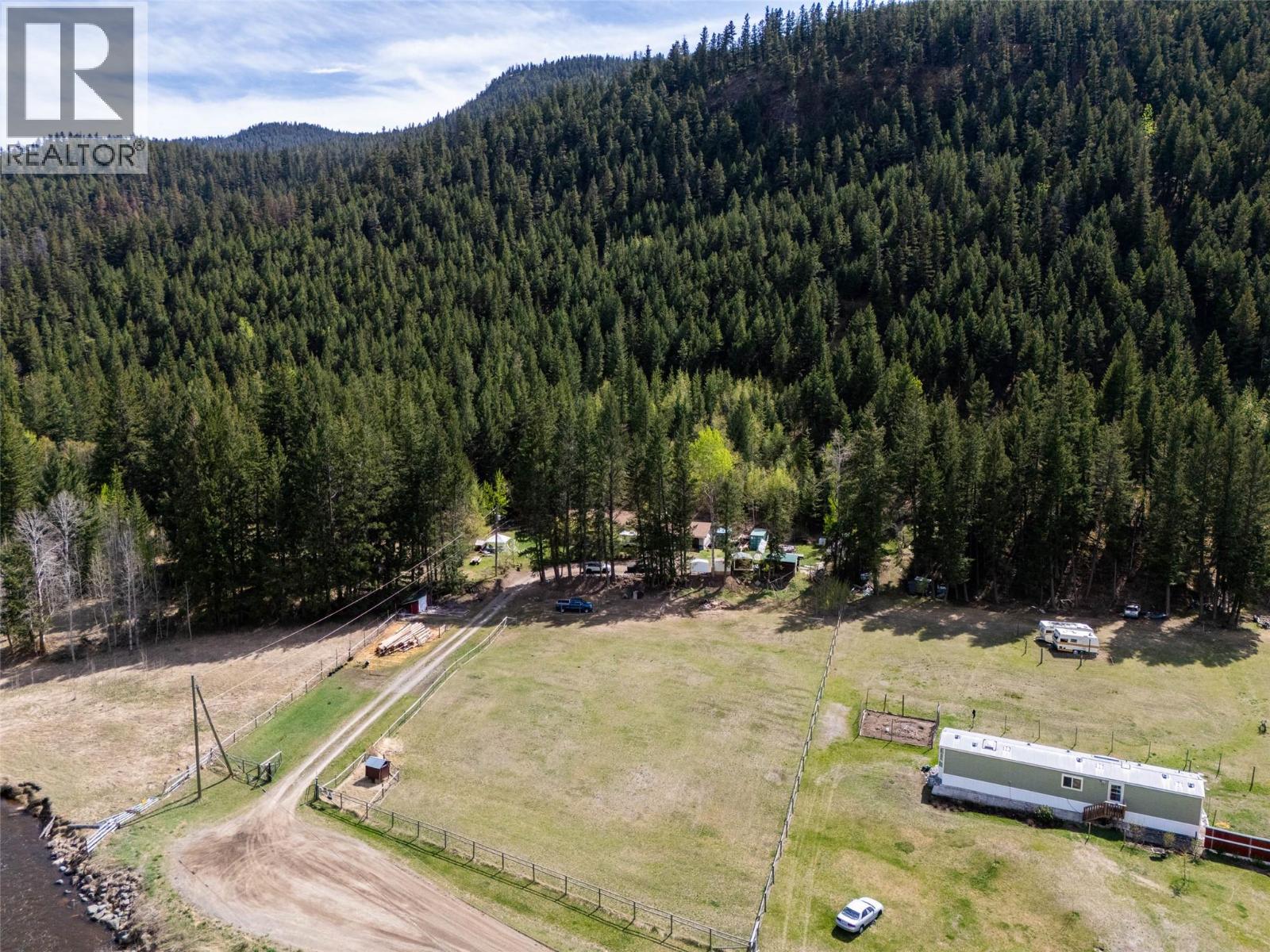9792 Meadow Road, Kamloops, British Columbia  V0K 2J0 - Photo 54 - 10381250