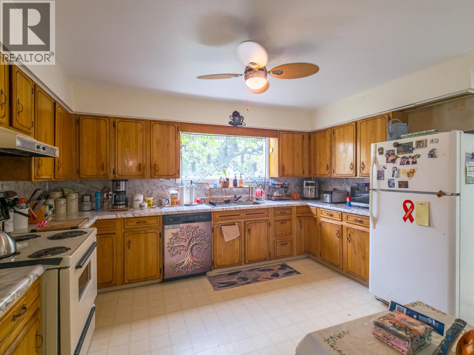 210 Anderson Street, Nelson, British Columbia  V1L 3X1 - Photo 11 - 10386562