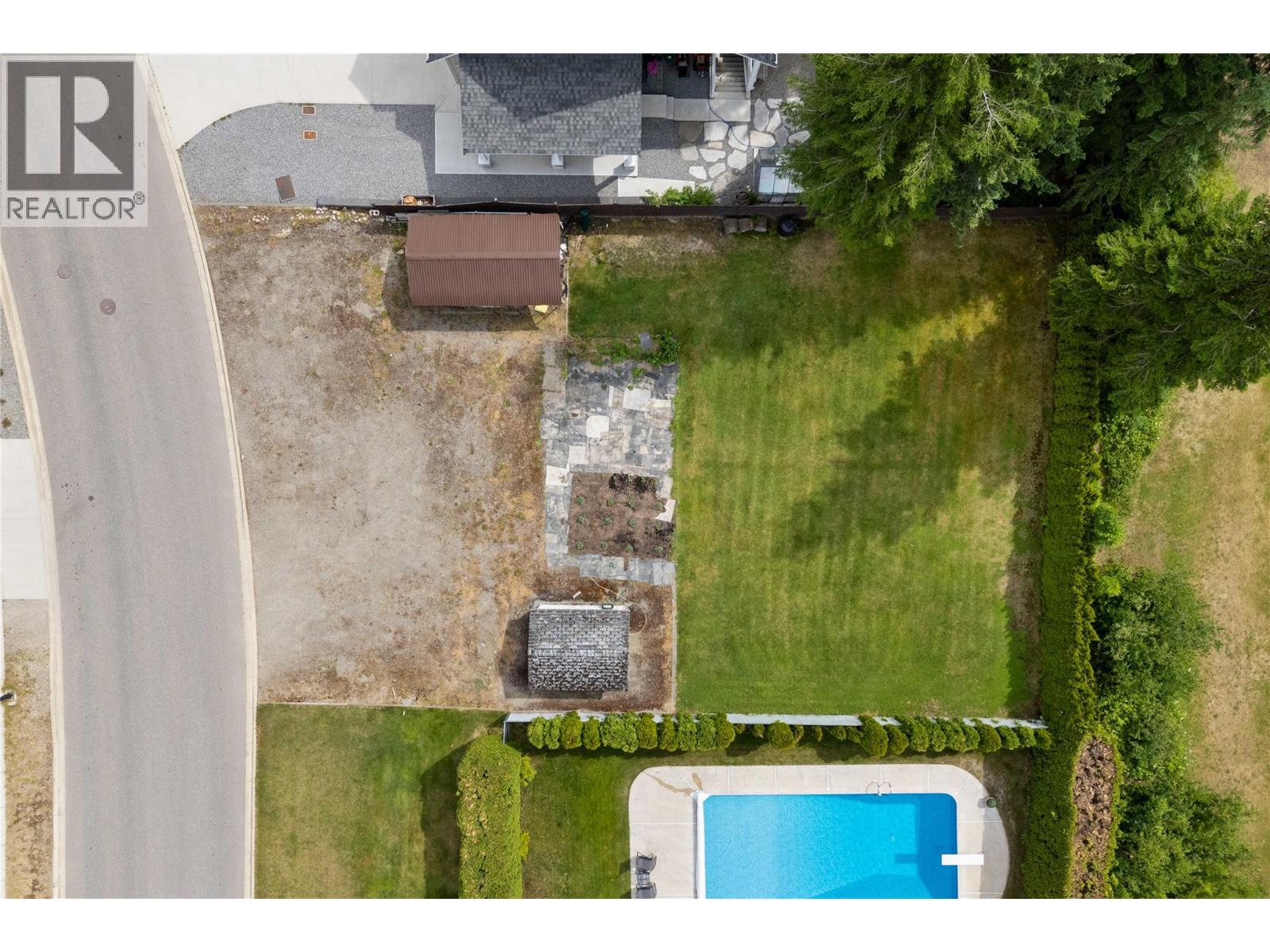 1081 23 Street Se, Salmon Arm, British Columbia  V1E 2J4 - Photo 5 - 10386007
