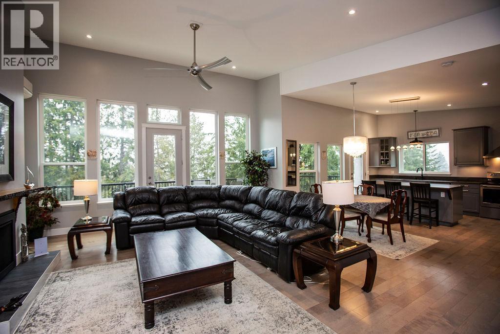 4142 View Ridge Road, Bonnington, British Columbia  V0G 2G3 - Photo 12 - 10385844