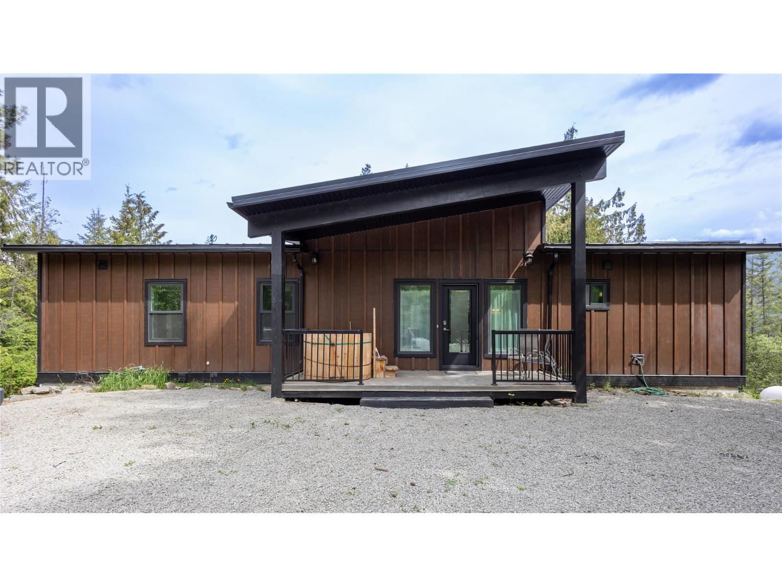 4142 View Ridge Road, Bonnington, British Columbia  V0G 2G3 - Photo 3 - 10385844