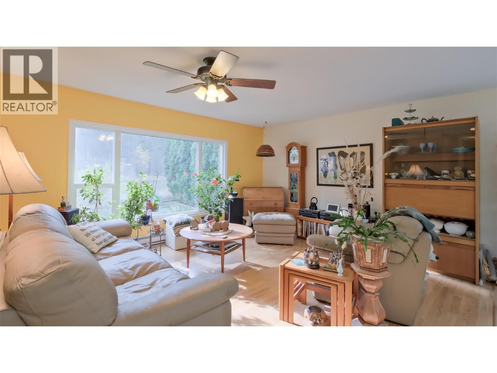 4099 Miller Road, Kelowna, British Columbia  V1W 4C7 - Photo 16 - 10386591