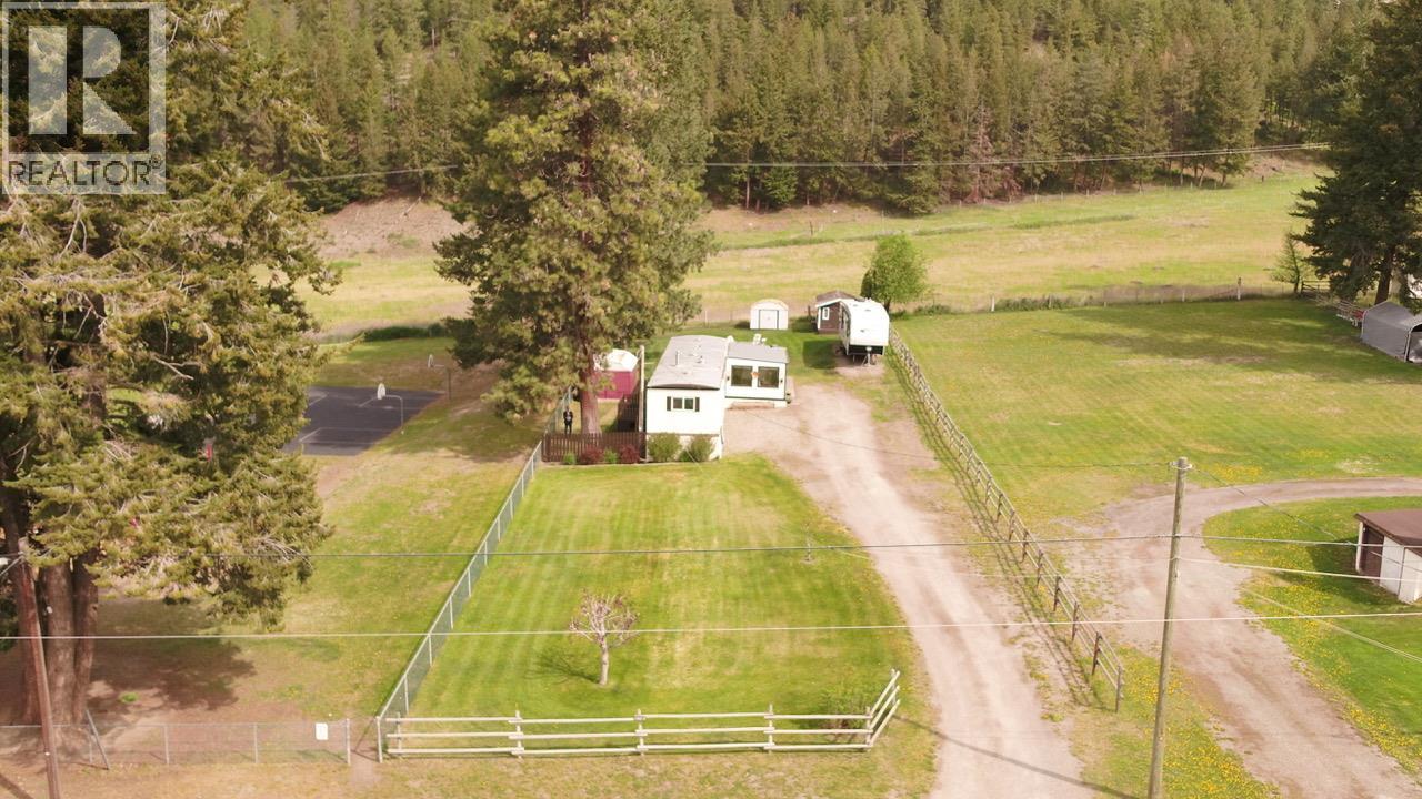 5708 Tuktakamin Road, falkland, British Columbia