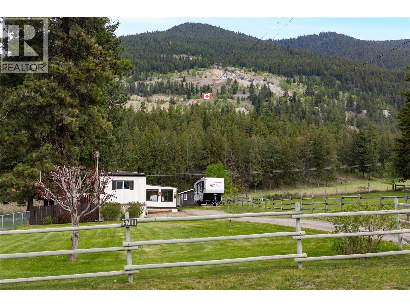 5708 Tuktakamin Road, Falkland, British Columbia  V0E 1W0 - Photo 24 - 10386512