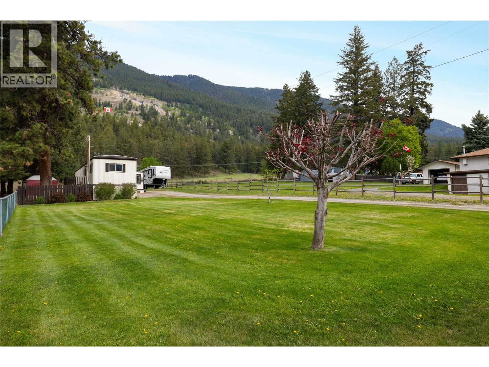5708 Tuktakamin Road, Falkland, British Columbia  V0E 1W0 - Photo 27 - 10386512