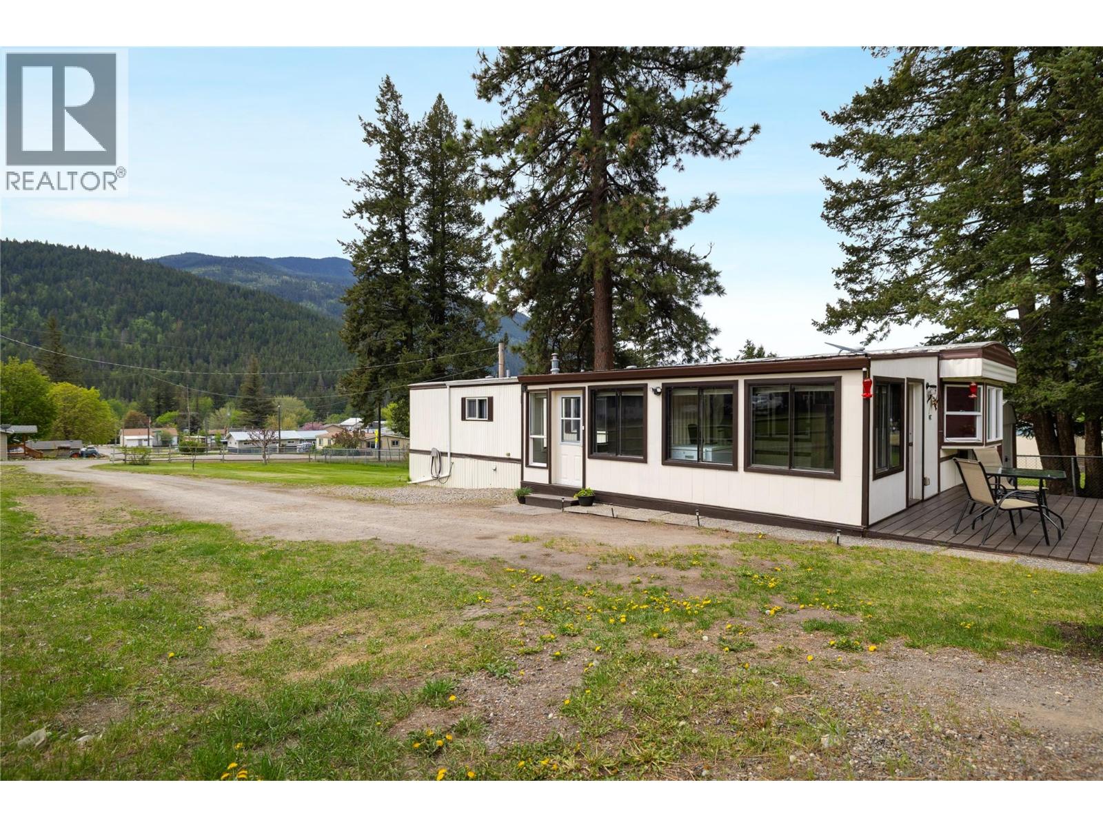 5708 Tuktakamin Road, Falkland, British Columbia  V0E 1W0 - Photo 34 - 10386512