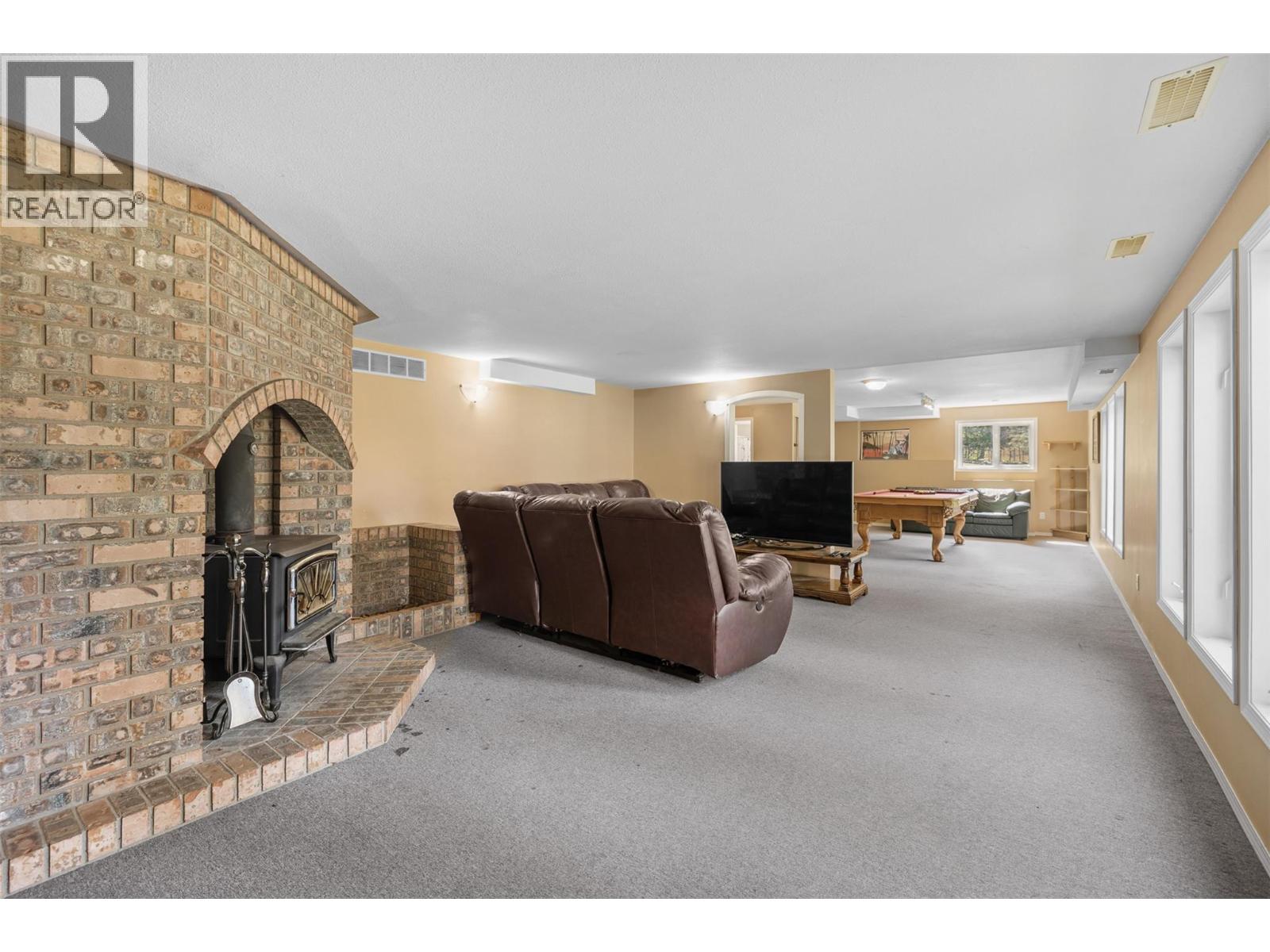 6051 Postill Lake Road, Kelowna, British Columbia  V1X 7V3 - Photo 32 - 10386597