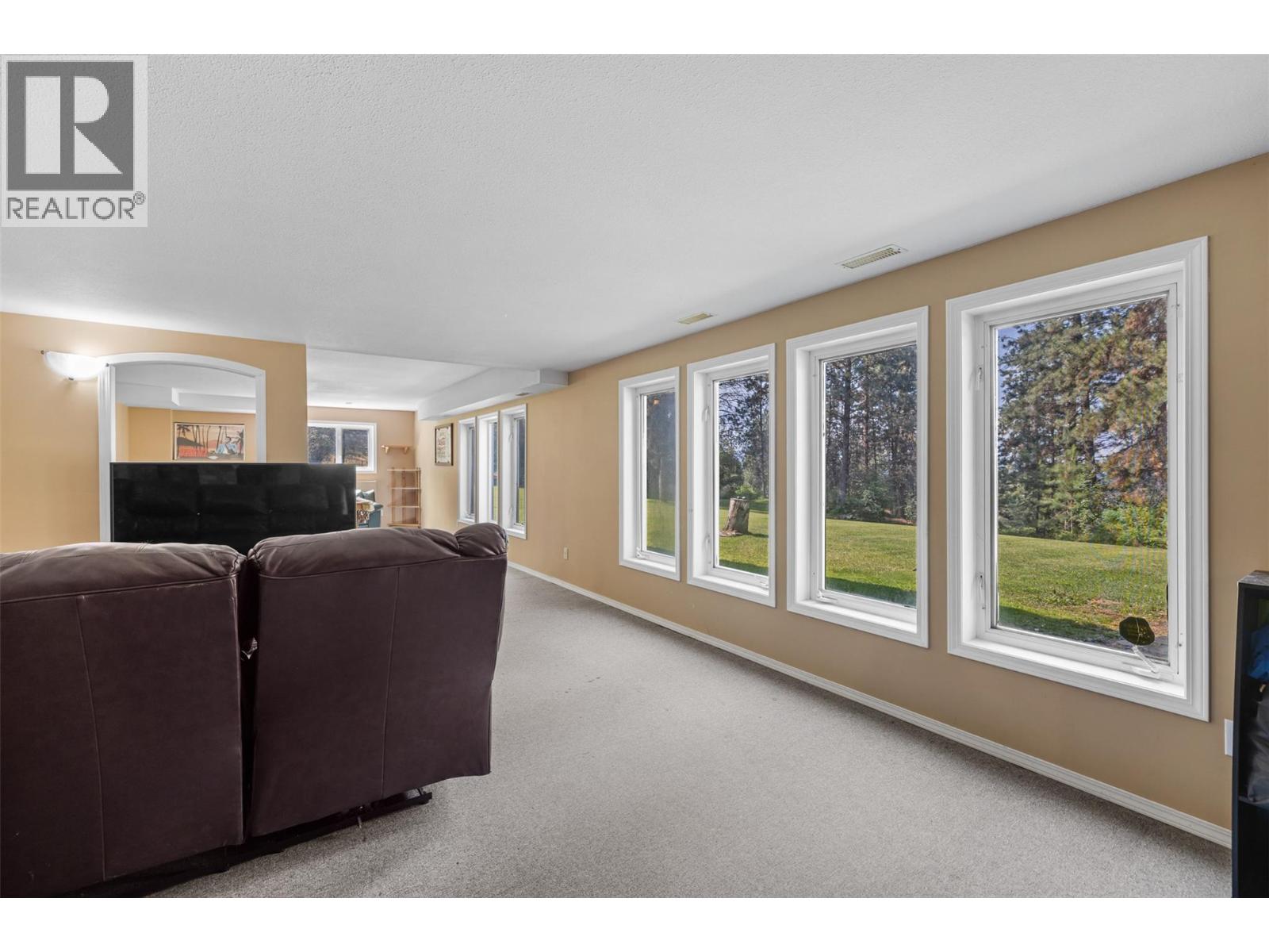 6051 Postill Lake Road, Kelowna, British Columbia  V1X 7V3 - Photo 33 - 10386597