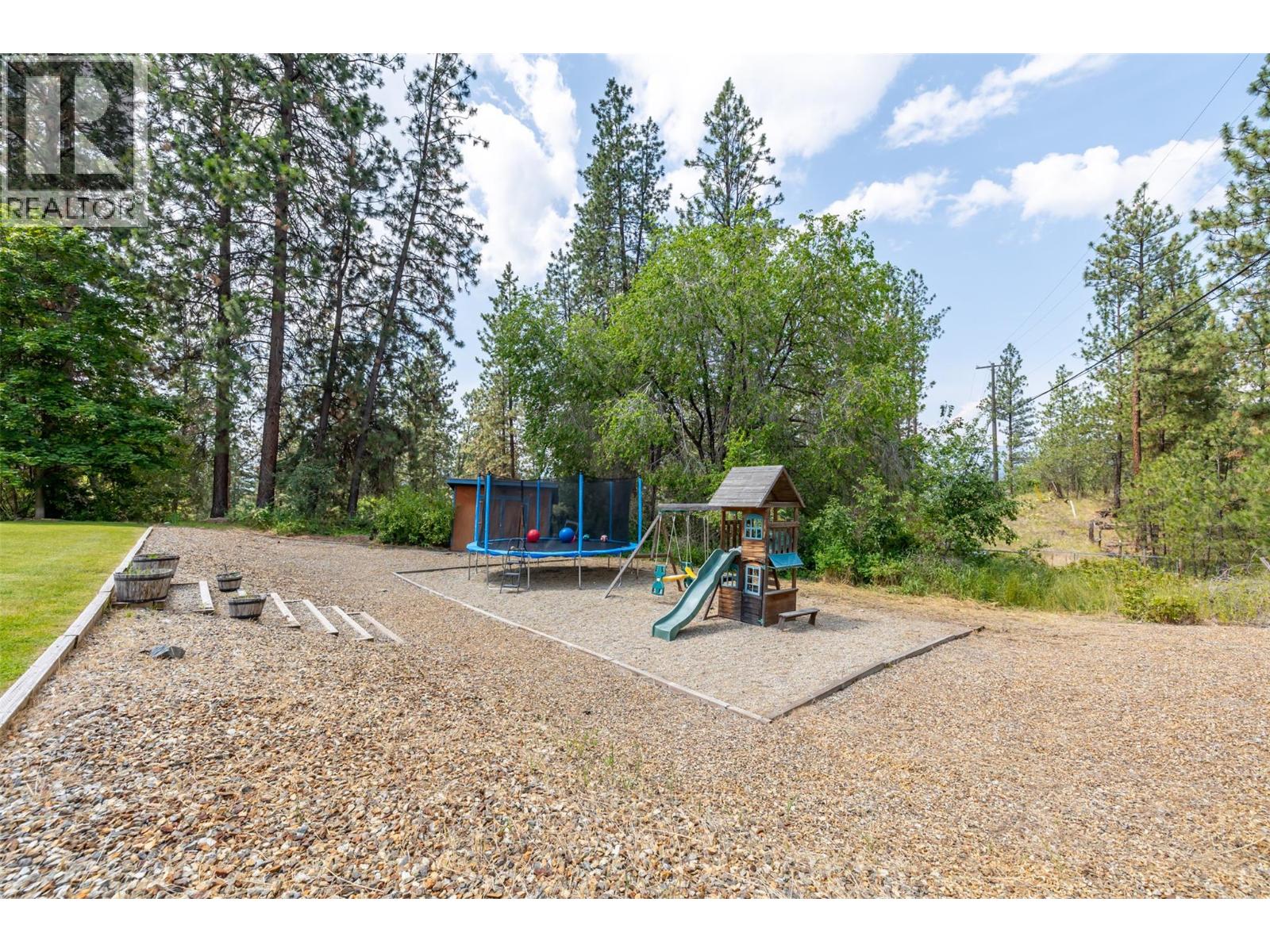6051 Postill Lake Road, Kelowna, British Columbia  V1X 7V3 - Photo 47 - 10386597