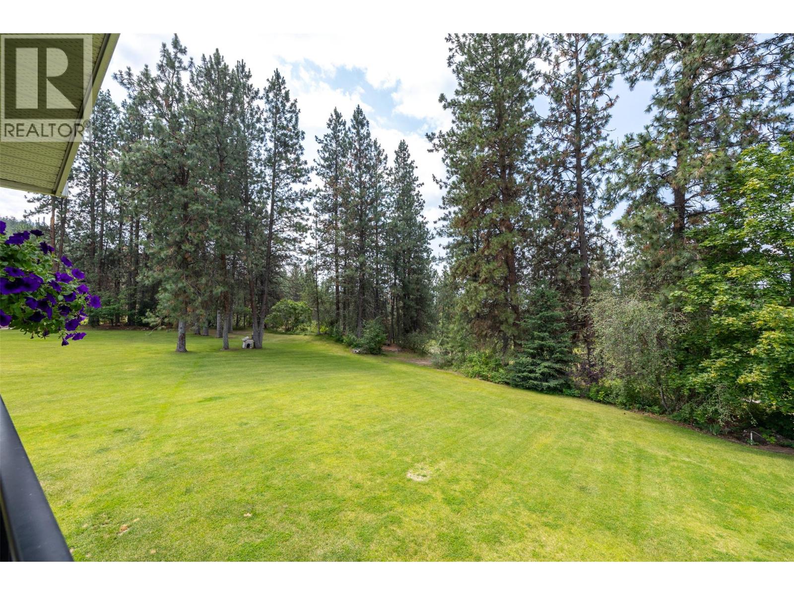6051 Postill Lake Road, Kelowna, British Columbia  V1X 7V3 - Photo 51 - 10386597