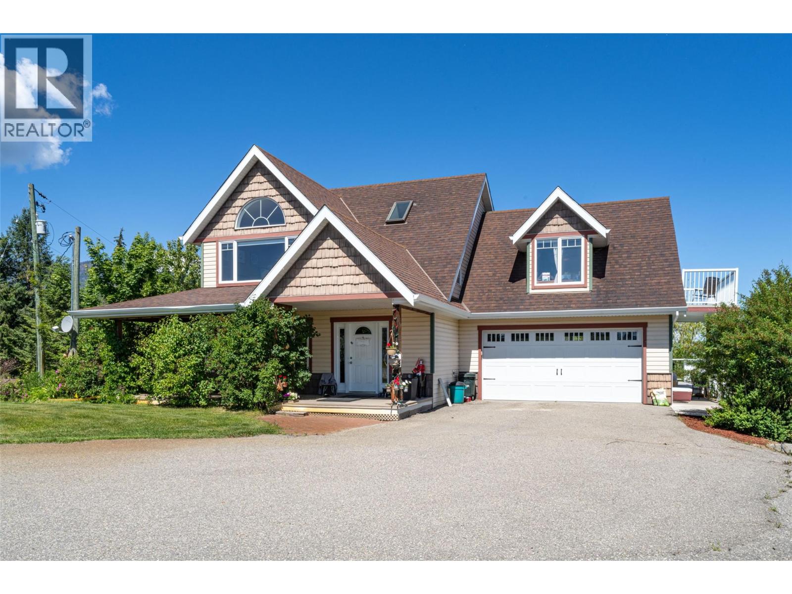 9255 Firehall Frontage Road, Salmon Arm, British Columbia  V1E 2X6 - Photo 6 - 10386563
