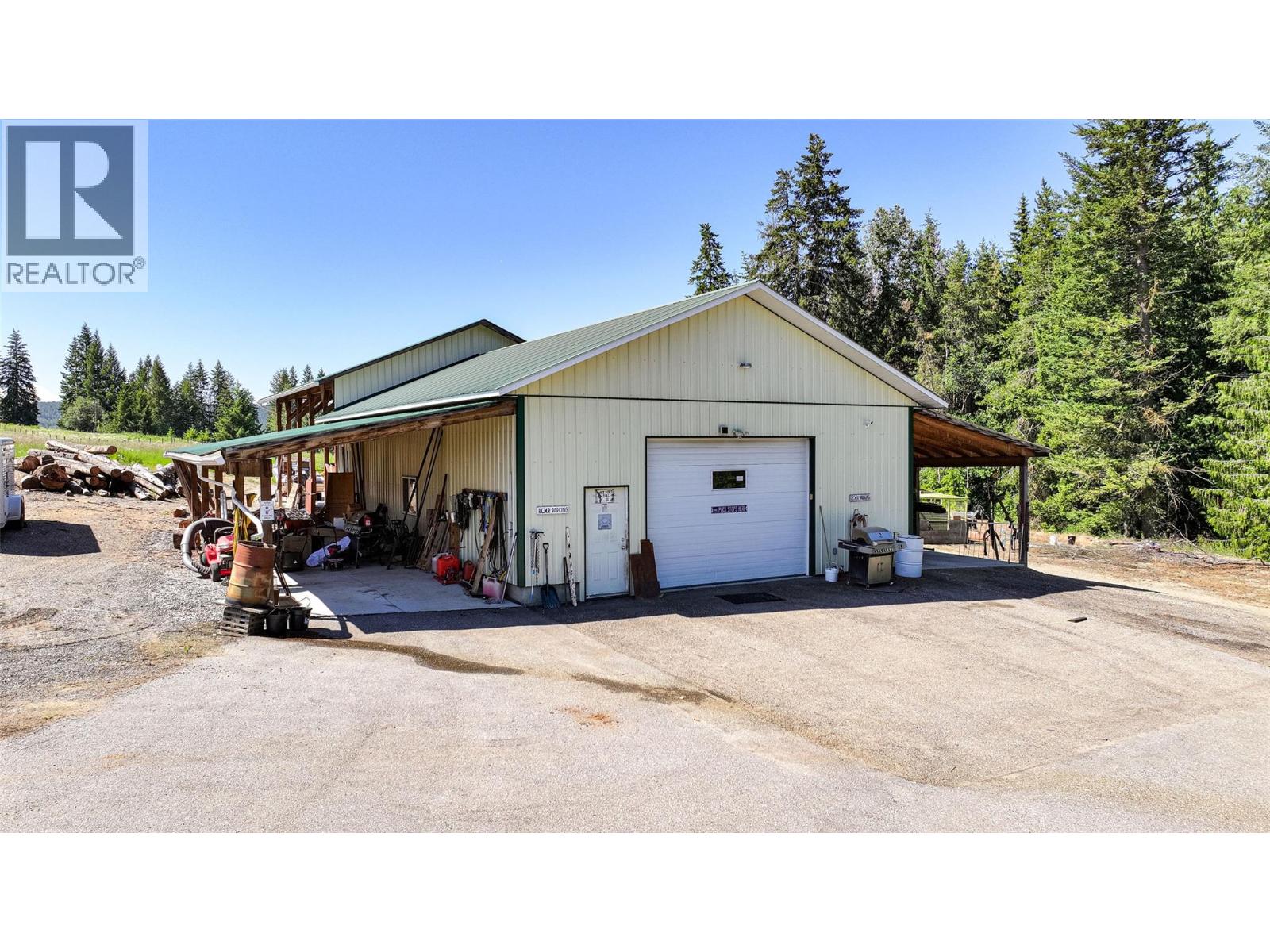 9255 Firehall Frontage Road, Salmon Arm, British Columbia  V1E 2X6 - Photo 74 - 10386563