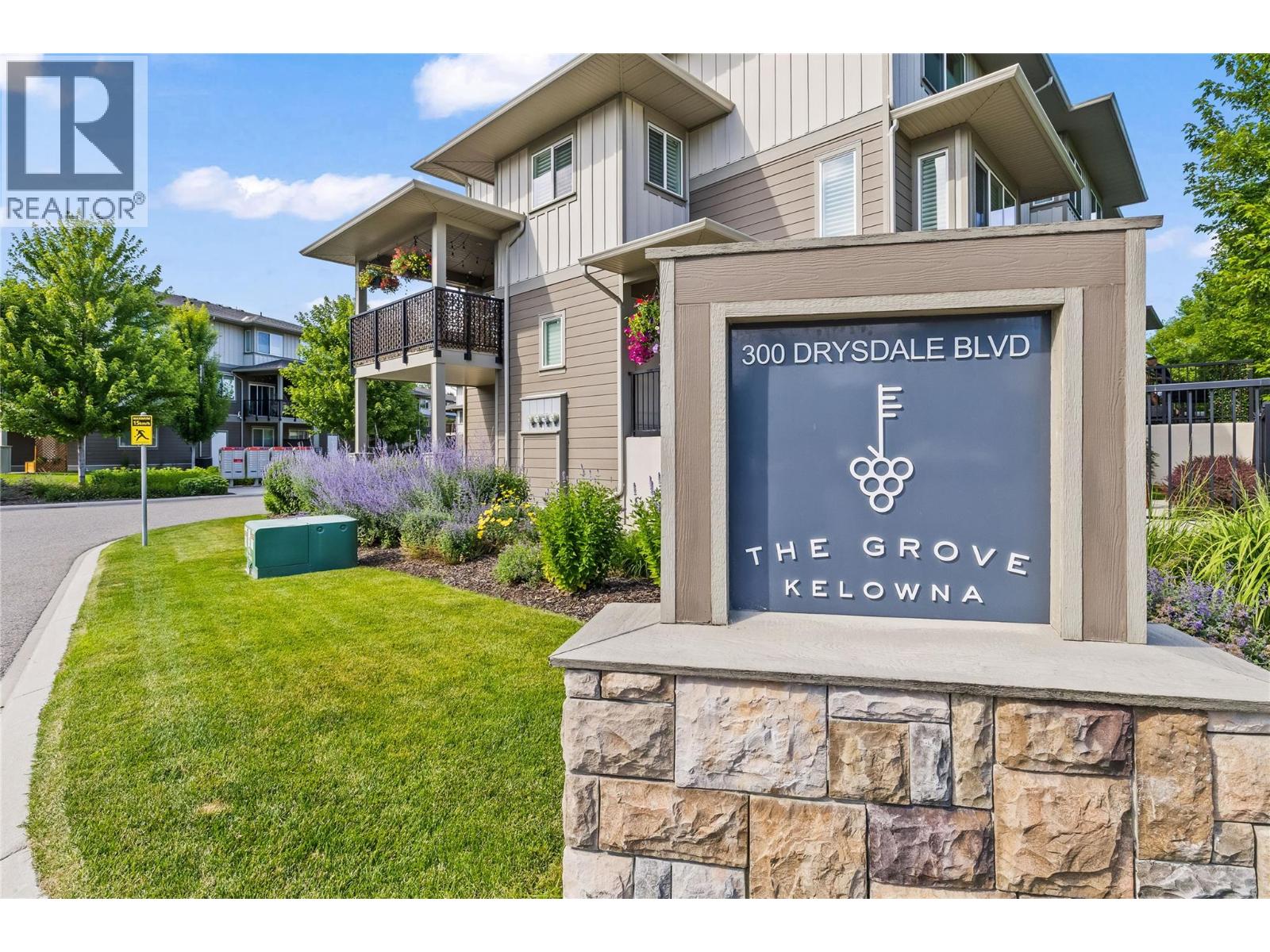 300 Drysdale Boulevard Unit# 10, Kelowna, British Columbia  V1V 3E6 - Photo 2 - 10386518