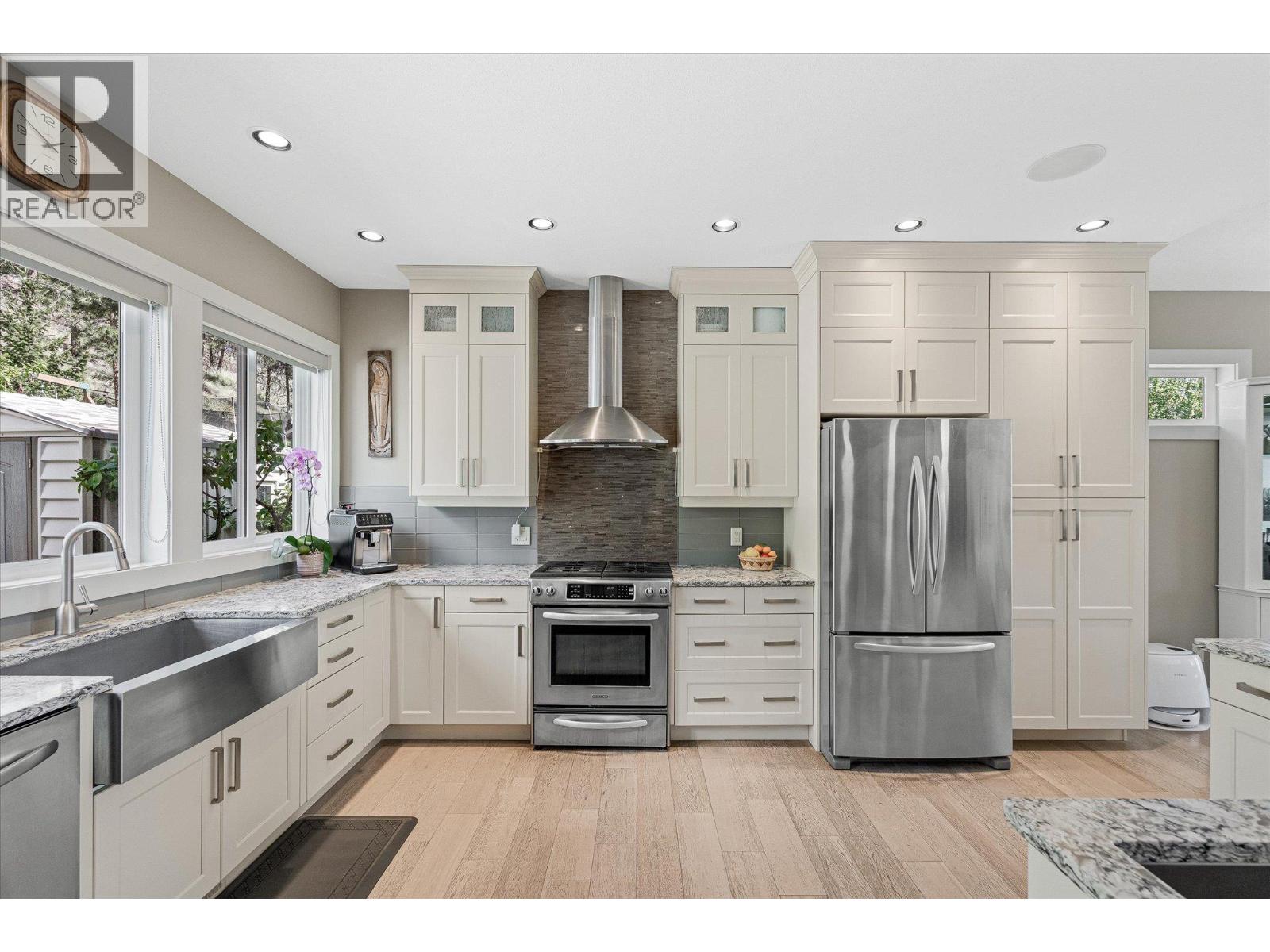 1456 Roseridge Court, West Kelowna, British Columbia  V1Z 4E2 - Photo 7 - 10386231