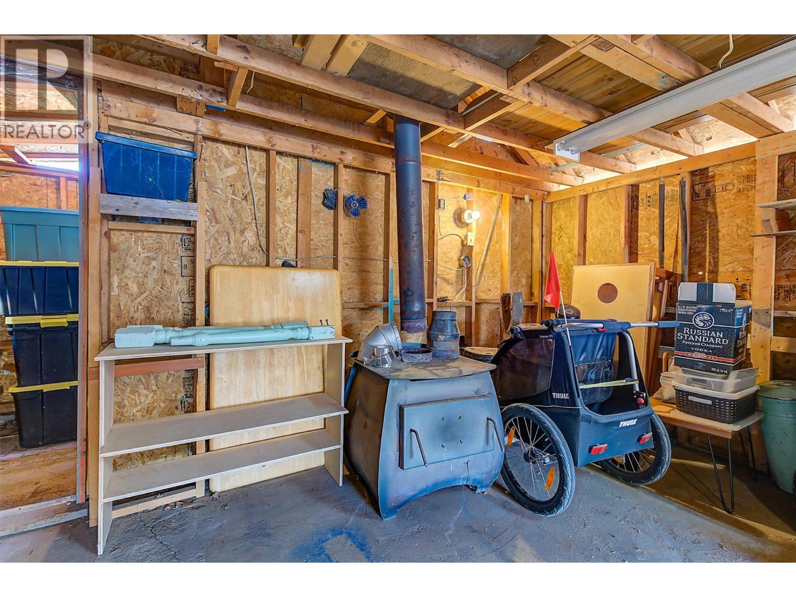 1060 Tataryn Road, Kelowna, British Columbia  V1X 1N8 - Photo 45 - 10386201