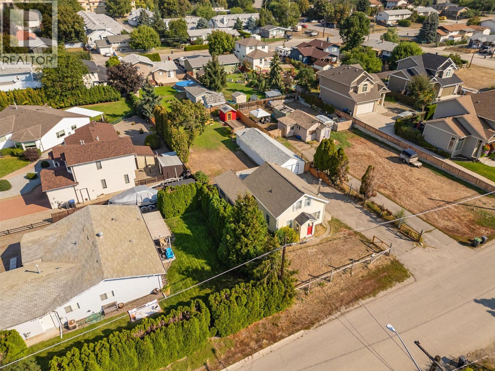 1060 Tataryn Road, Kelowna, British Columbia  V1X 1N8 - Photo 50 - 10386201