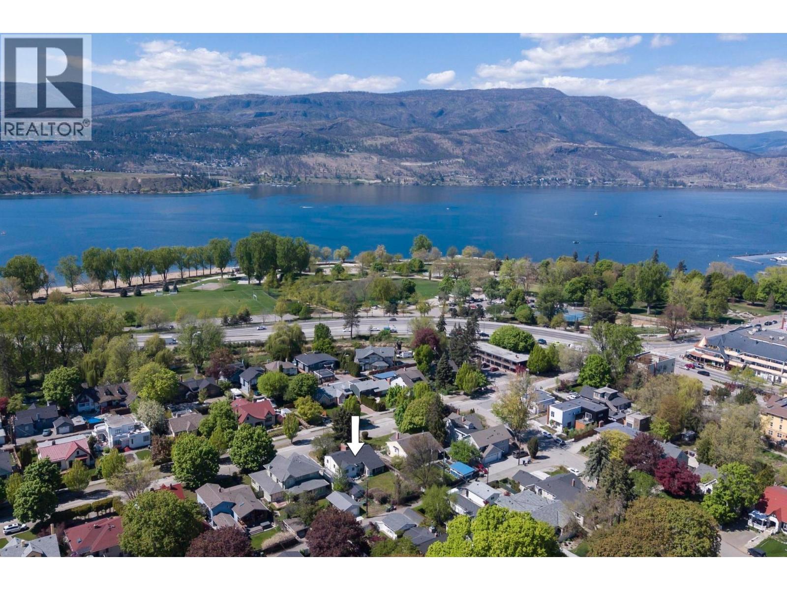 1829 Abbott Street, Kelowna, British Columbia  V1Y 1B6 - Photo 2 - 10386652