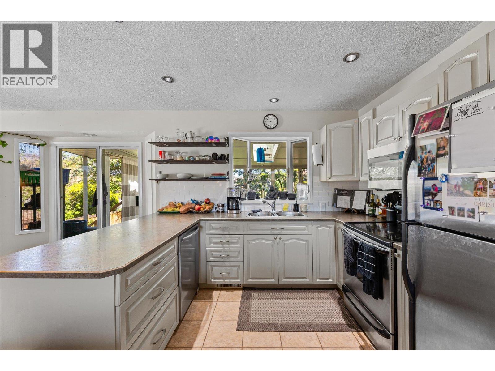 856 Birch Avenue, Kelowna, British Columbia  V1Y 5H4 - Photo 12 - 10386638