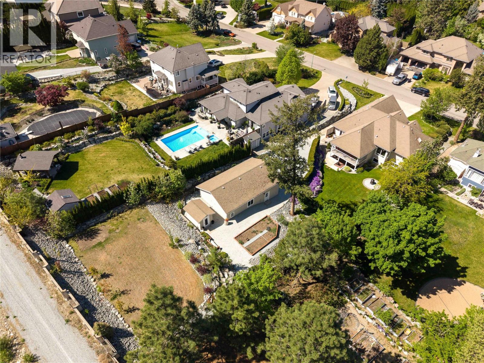 4837 Canyon Ridge Crescent, Kelowna, British Columbia  V1W 4A1 - Photo 65 - 10385522