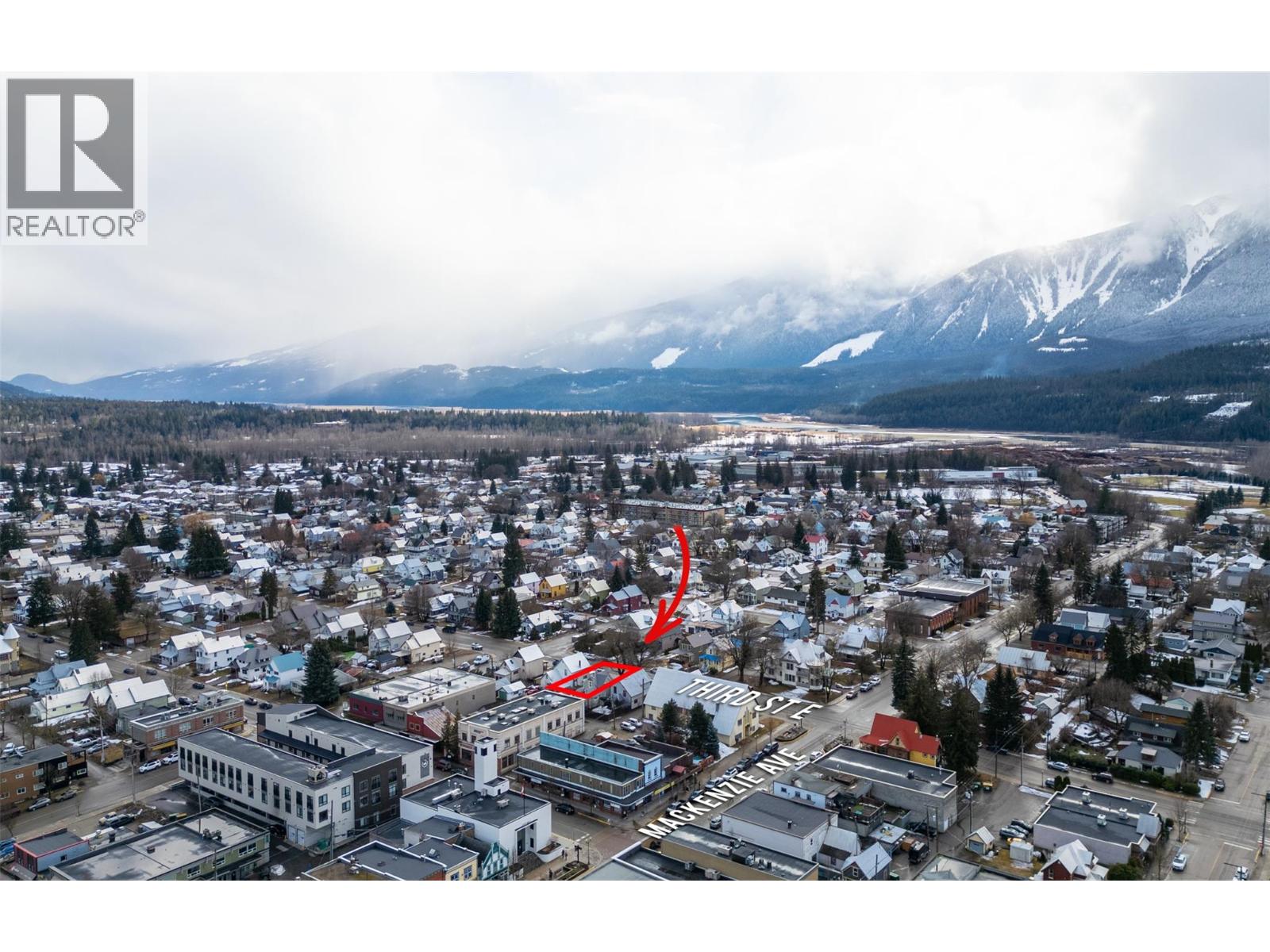 102 Third Street E, Revelstoke, British Columbia  V0E 2S0 - Photo 29 - 10386533