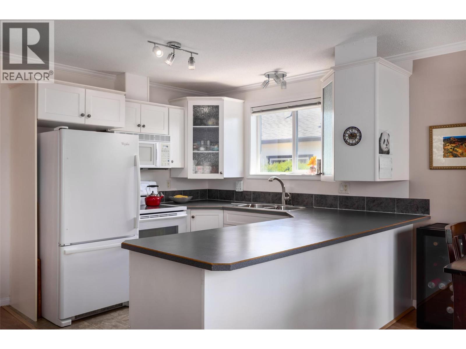 2195 Mimosa Drive, West Kelowna, British Columbia  V4T 3A5 - Photo 8 - 10386357