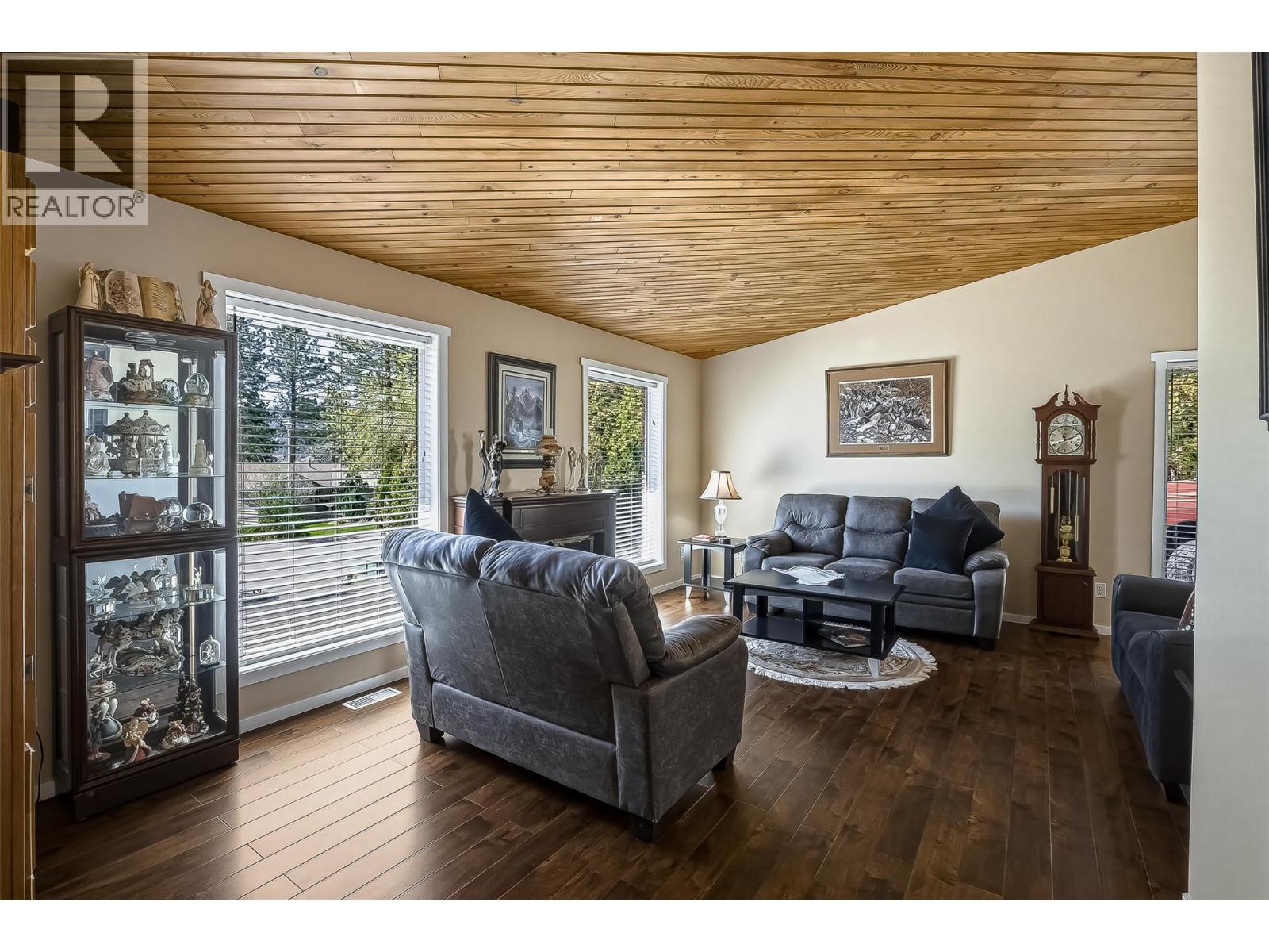 1751 Juniper Drive, Merritt, British Columbia  V1K 1J6 - Photo 10 - 10385843