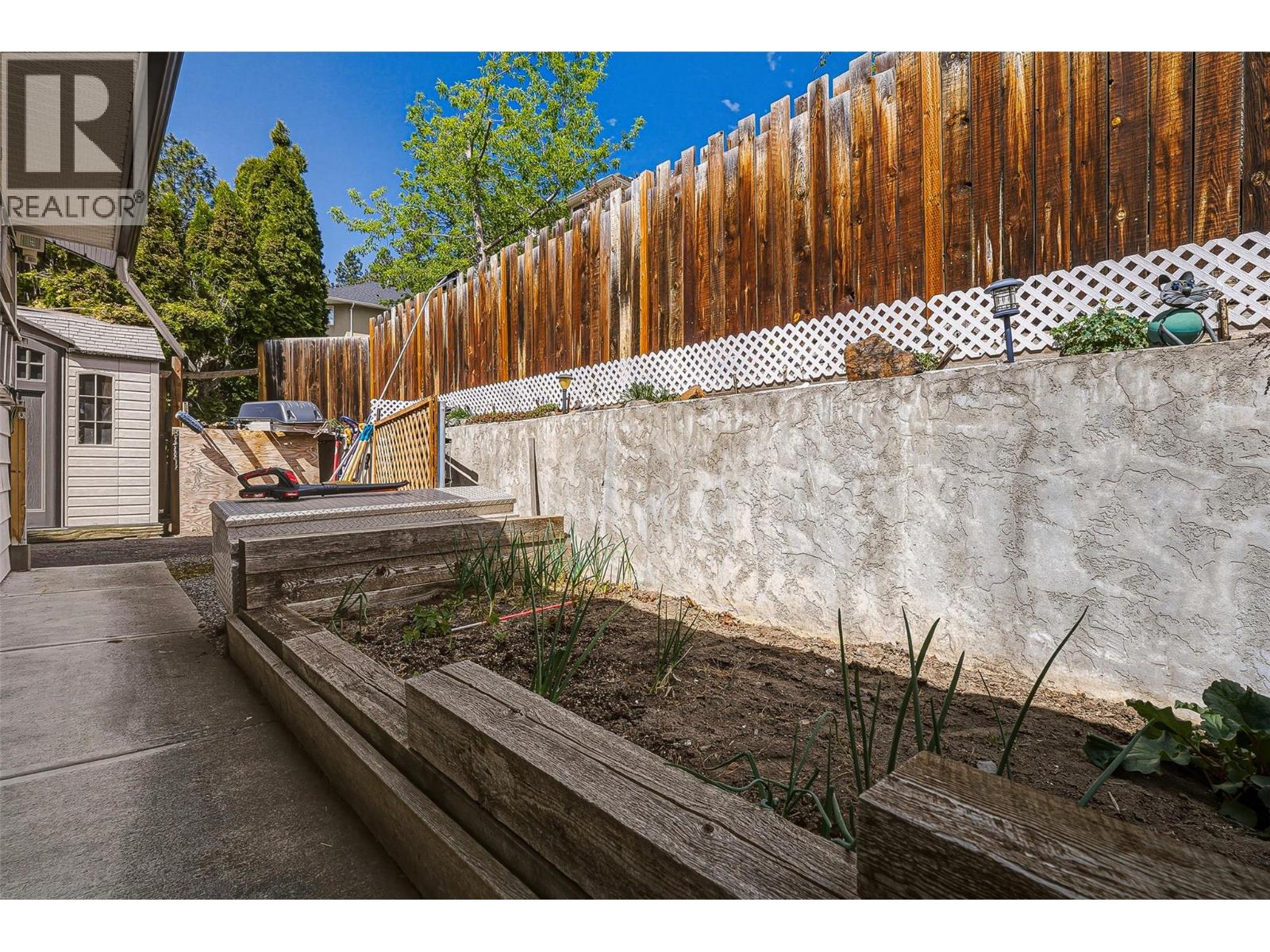 1751 Juniper Drive, Merritt, British Columbia  V1K 1J6 - Photo 74 - 10385843